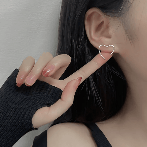 Minimalist Heart Outline Earrings