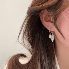 Elegant Leaf Drop Earrings