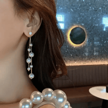 Elegant Cascading Pearl Drop Earrings