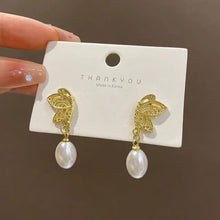 Leafy Elegance Drop Earrings