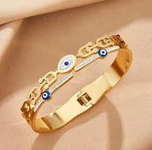 Evil Eye Charm Link Bracelet