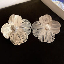 Textured Floral Stud Earrings
