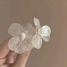 Textured Floral Stud Earrings