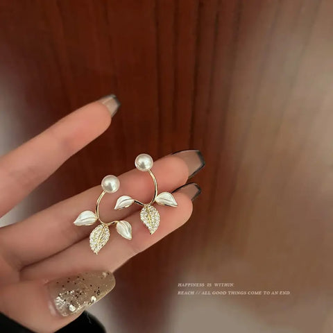Leafy Elegance Drop Earrings
