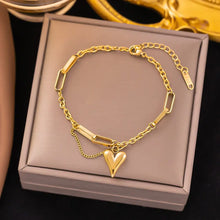 Heart Charm Link Bracelet