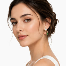 The Sweet Peach & Pearl Stud Set