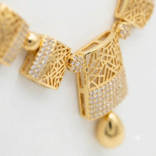 Geometric Filigree Drop Necklace Set