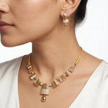 Geometric Filigree Drop Necklace Set