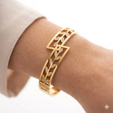 Elegant Leaf Motif Cuff Bracelet