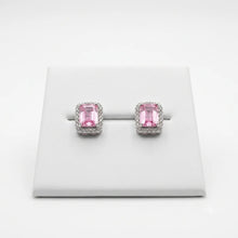 Elegant Pink Stone Earring