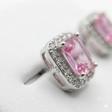 Elegant Pink Stone Earring