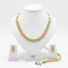 Geometric Link Choker Set