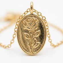 Floral Oval Pendant Necklace