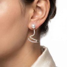 The Signature Sculptural Pearl & Pavé Climber