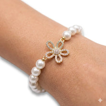 The Classic Pearl Blossom Bracelet