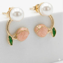 The Sweet Peach & Pearl Stud Set