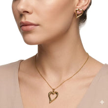 Luxe Heart Pendant & Earring Set
